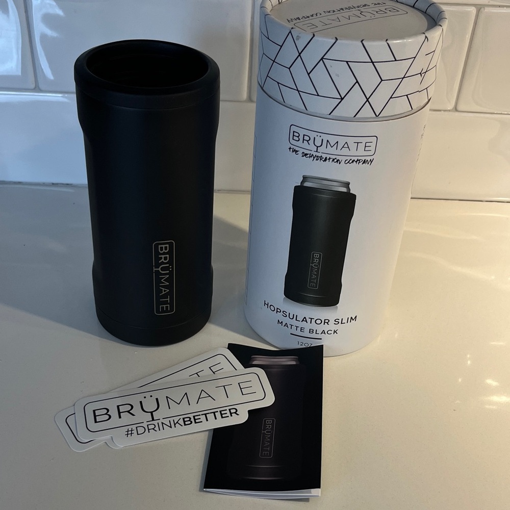 BrüMate Hopsulator Slim Can Insulated Cooler for 12oz Slim Cans, Matte Black - Picture 2 of 11